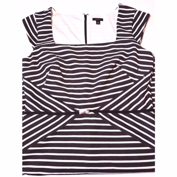 NWOT size 12 navy/white stripe Ann Taylor dress - Picture 2 of 7